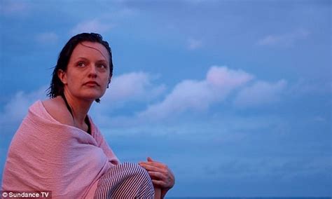 Elisabeth Moss Has 100 Percent Approval Over Nude Scenes Daily Mail Online