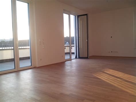 Altendorfer straße, essen · 55 m² · 3 zimmer · 1 bad · wohnung · möbliert. Wohnung in Essen, 80 m²