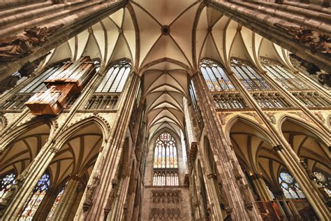 Der dildo verfügt über eine integrierte kamera und filmt so die inneren werte unserer muschi. Der Kölner Dom von Innen Foto & Bild | architektur ...
