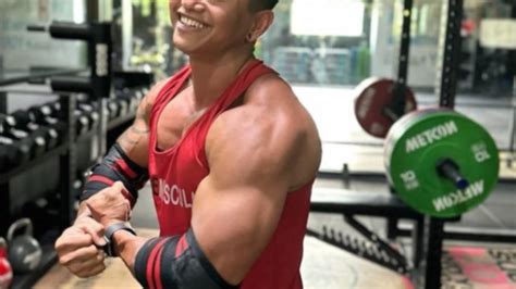 bodybuilder dies aged 33 after horrific weightlifting accident 24ssports