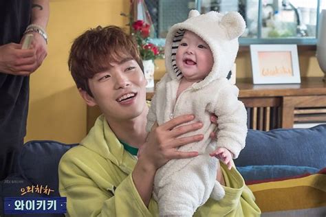 Looking 4ward for more laughters?? Welcome to Waikiki/Laughter in Waikiki - Kim Jung-hyun ...