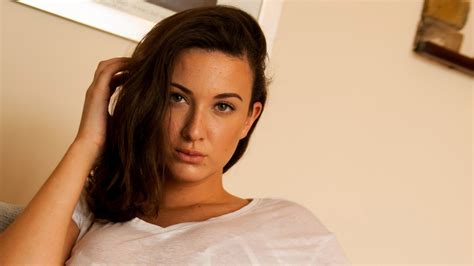 Joey Fisher Wallpapers Images Photos Pictures Backgrounds