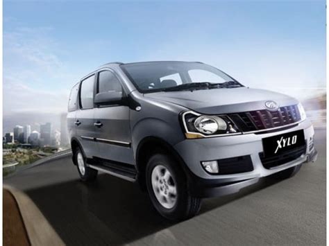 Mahindra Xylo Vs Chevrolet Enjoy Two Popular Utility Vehicles Cartrade