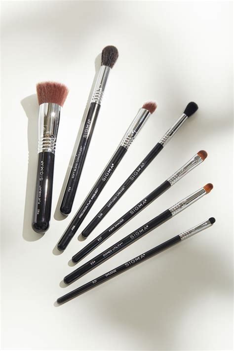 Sigma Beauty Best Of Sigma 7 Piece Brush Set Urban Outfitters