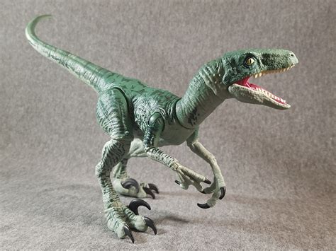 Velociraptor “delta” Amber Legacy Collection By Mattel Dinosaur Toy Blog