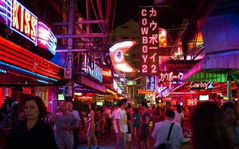 Bangkok Red Light Districts Best Spots In Nana Soi Cowbabe And Patpong