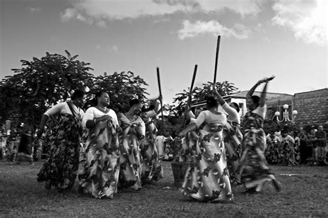 Mayotte La Danse Du Pillon Mayotte Island Mayotte Patrimoine