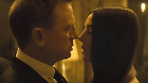 Spectre Censor Board Sanitises James Bond Cuts Kissing Scenes By Half