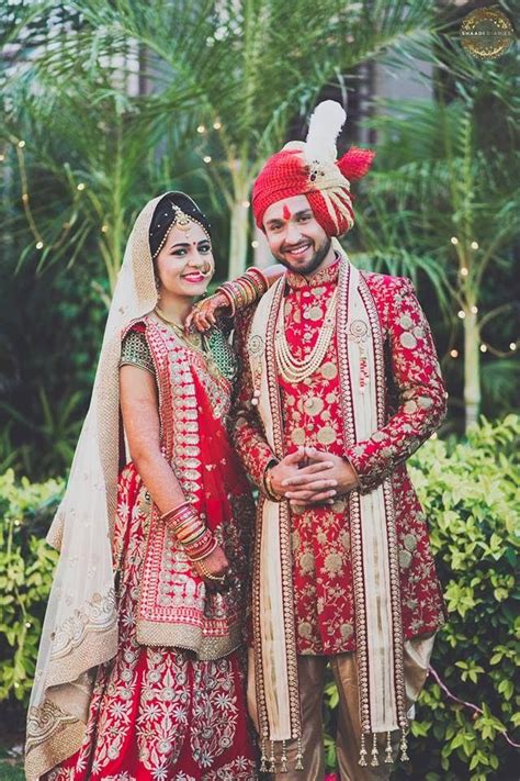14 Newest Indian Wedding Couple Photoshoot Poses Couple Photos