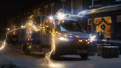 Tesco Delivering Christmas Christmas Advert 2019 Daily Commercials