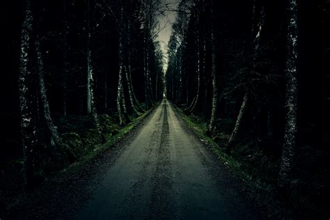 Spooky Road Fotosidan