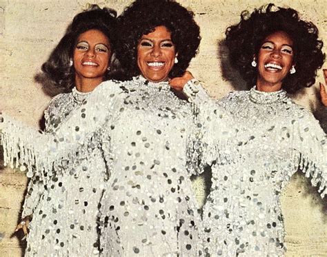 The Supremes Lynda Lawrence Jean Terrell And Mary Wilson Diana Ross