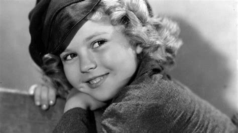 This site is full of information about shirley, her life and her films including personal photos from her private collection. L'actrice Shirley Temple est décédée à l'âge de 85 ans