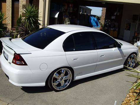 2004 Holden Vy Ss Series 2 Commodore Adrian01 Shannons Club