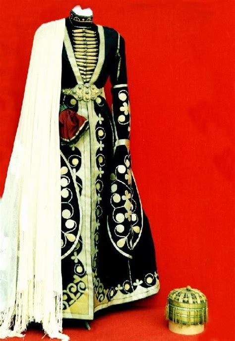Natpress Circassian Costumes And Accoutrements By Amjad Jaimoukha