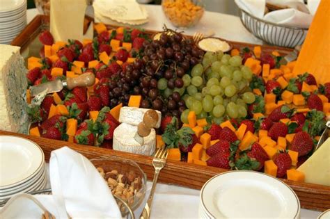 How To Plan A Reception With Finger Food For 200 People Reception