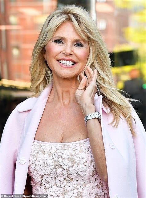 Christie Brinkley 68 Reveals The Secret To Her Ageless Looks Daily