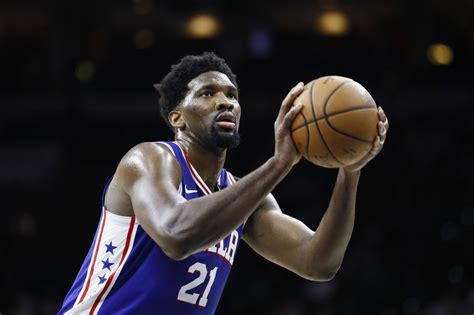 Sixers’ Joel Embiid Misses Second Straight Scrimmage With Right Calf Tightness