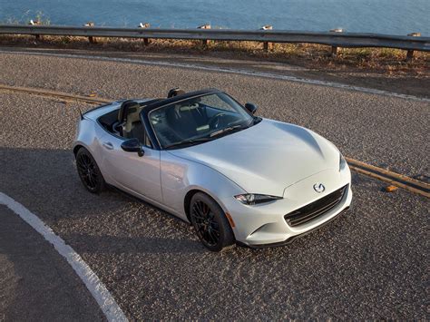The convertible is marketed as the mazda roadster (マツダ・ロードスター, matsuda rōdosutā) or eunos roadster. The 2016 Mazda MX-5 Miata Will Eat Your Supercar - The Drive