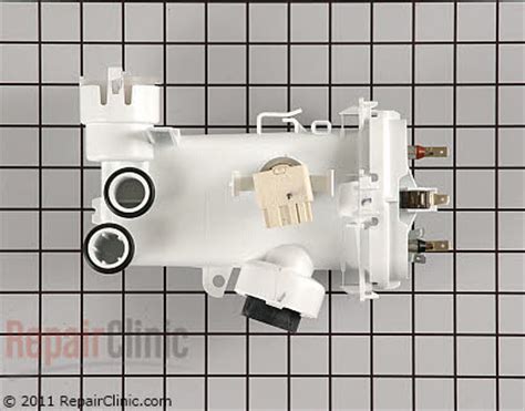 Some of the 18 ways we approach noise reduction includes: I have a Bosch dishwasher SHE 44C05 UC /22. It does not heat