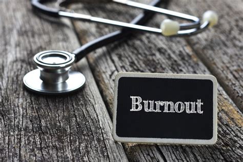 Nurse Burnout Major Causes And Possible Solutions