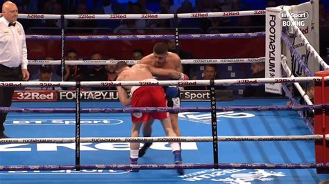 Boxer Tries Billy Joe Saunders Showboat But Then Gets Finished In The