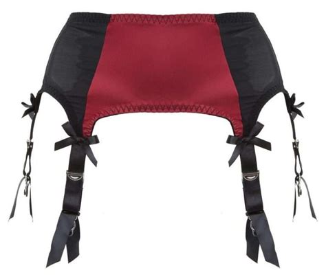 Classic Vintage Style 6 Strap Suspender Belt In Red And Black