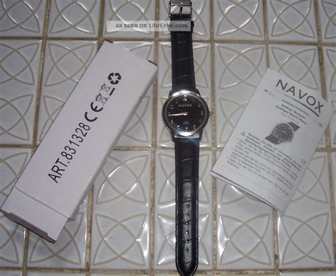 Es gibt sie mit analoger und digitaler zeitanzeige. Herren Quarz Armbanduhr Navox, Armbanduhr, Analoge Quarzuhr