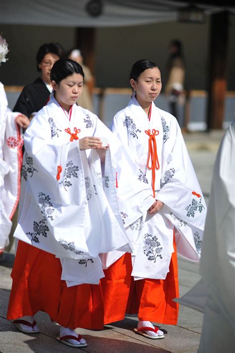 Tokyoblings Blog Japanese Costume Japanese Wedding Japanese Shrine
