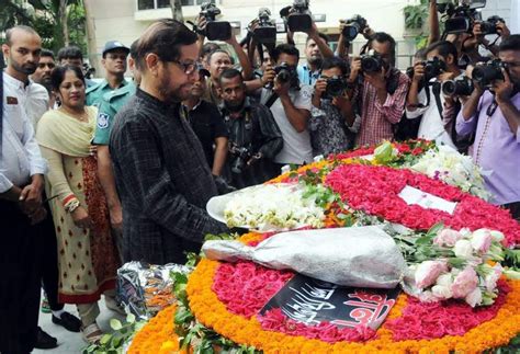 Bangladesh Remembers Café Attack Victims — Benarnews