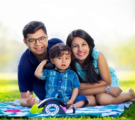 Cute dp for whatsapp family group. Family group images Pics for whatsapp dp download - 178 ...