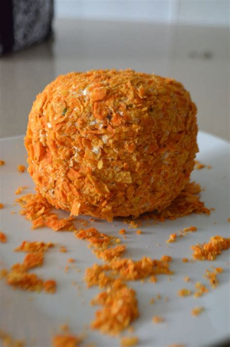 Pumpkin Shaped Cheese Ball Mikeys In My Kitchen Snack Recipes