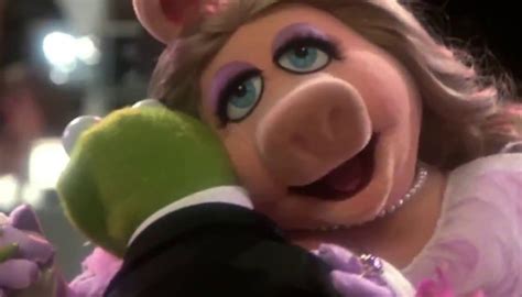 Miss Piggy Sings Bitch Better Have My Money By Rihanna