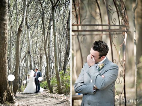 These Grooms Cry Tears Of Joy When They Saw Their Brides Photos FunCage