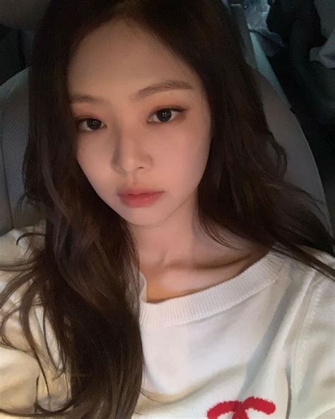 Kpop Female Visuals Selfie Edition