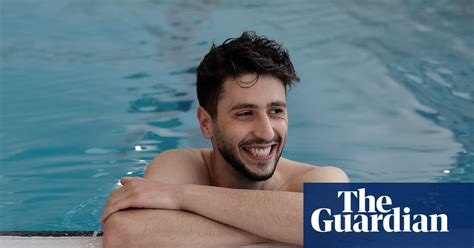 The Syrian Refugee Aiming To Become An Olympic Swimmer World News The Guardian