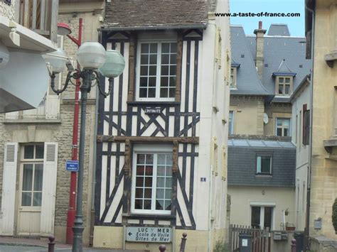 Lion Sur Merphotos And Guide To The Town In Normandy