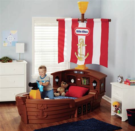 20 Pirate Themed Bedroom For Your Kids Adventure Homemydesign