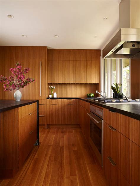 Wood Grain Cabinet Houzz