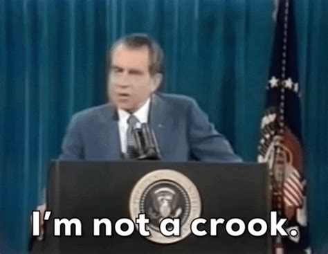 Im Not A Crook Gifs Get The Best Gif On Giphy