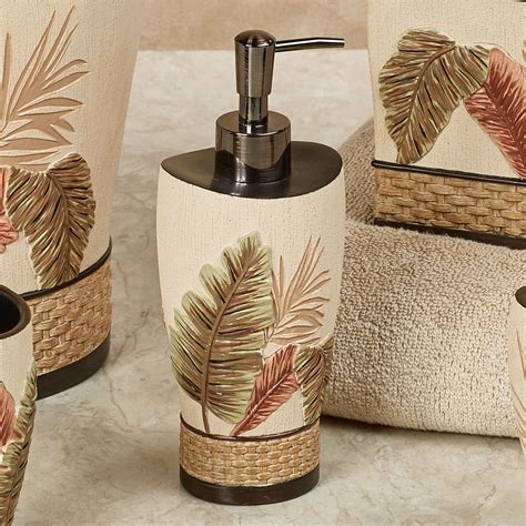 The whole family can enjoy wearing fashion. Key West Tropical Bath Accessories