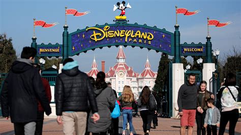Disneyland Paris To Reopen July 15