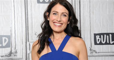Lisa Edelstein Gets Real About Those Sex Scenes On Girlfriends Guide
