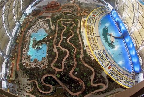 Peek Inside The Largest Indoor Pool In The World Go Here There And Everywhere