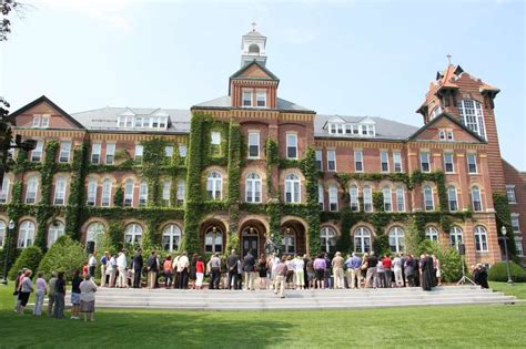 Saint Anselm College 146 In Moneys 2019 20 Best Colleges Ranking