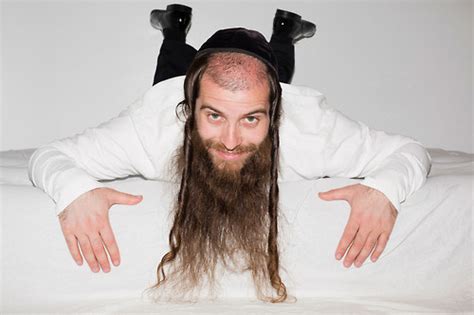 American Apparels Hasidic Model Debuts Just In Time For The Jewish New