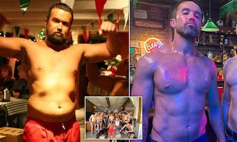 Daily Mail U K On Twitter A Look Back At Rob Mcelhenney S Fitness Journey As He Shows Off