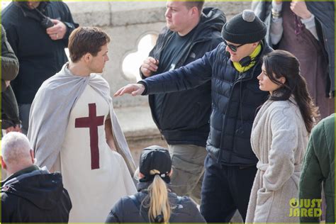 Taron Egerton Spotted As Robin Hood In First Set Photos Photo
