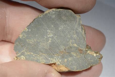 Nwa 8681 Achondrite Eucrite Meteorite Endcut Weighing 178g Msg