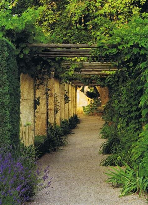 12 European Country Side And Provencal Gardens